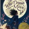 کتاب The Girl who Drank the Moon | انتشارات معیار علم