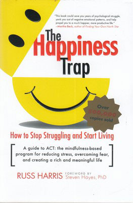 کتاب The Happiness Trap | انتشارات معیار علم